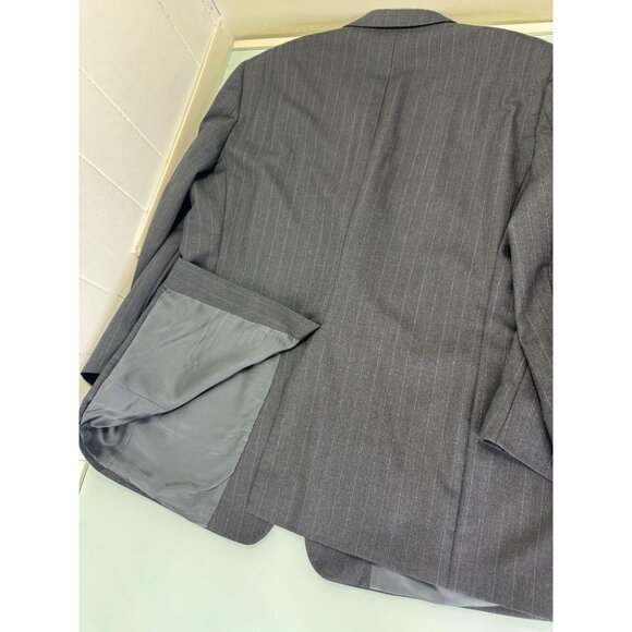 Hart Schaffner & Marx 2 Piece Suit 48R Blazer 42X26 Pants Chalk Pinstripe Gray - Picture 14 of 16